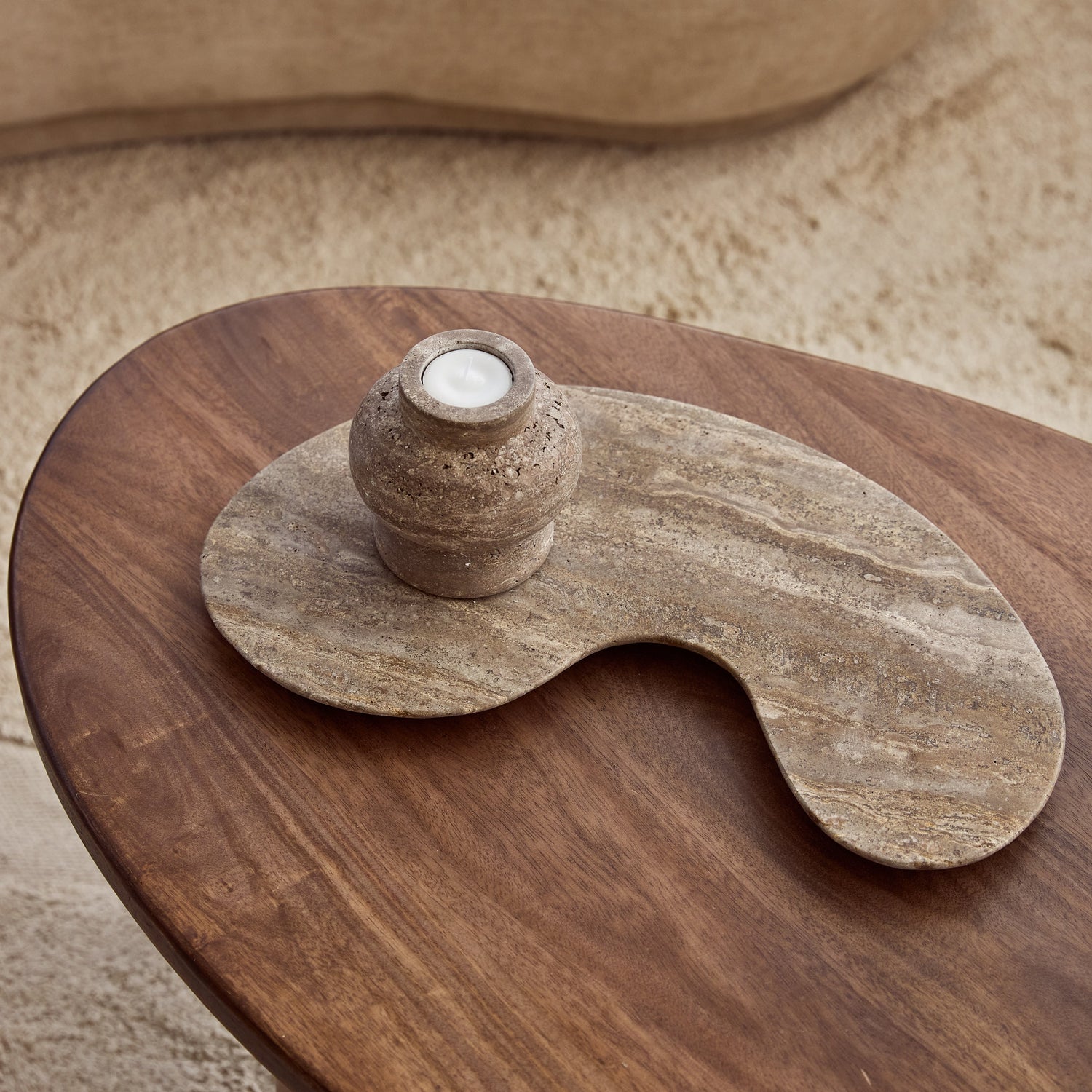Organic tray Titanium travertine kidney 40x23cm