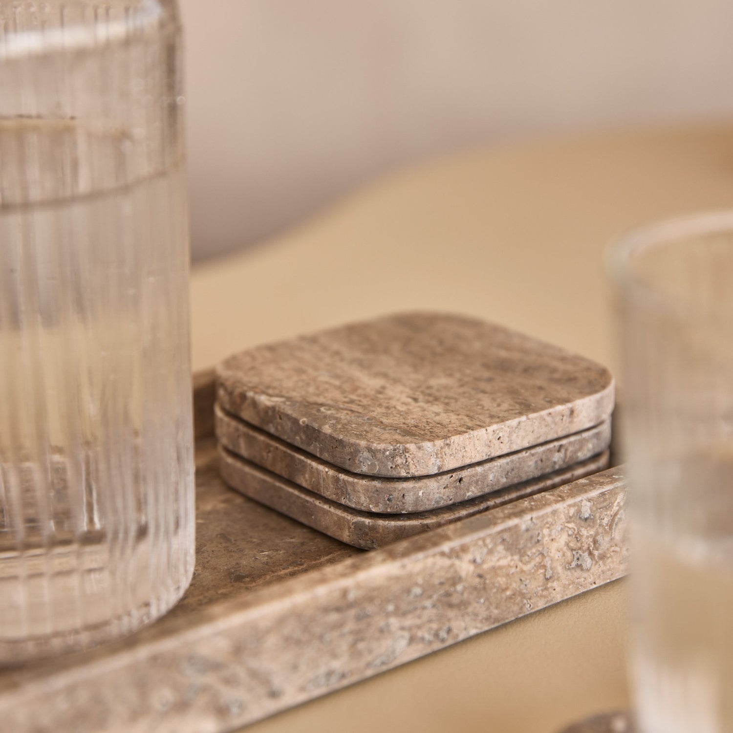 Travertine titanium onderzetter MOOISA