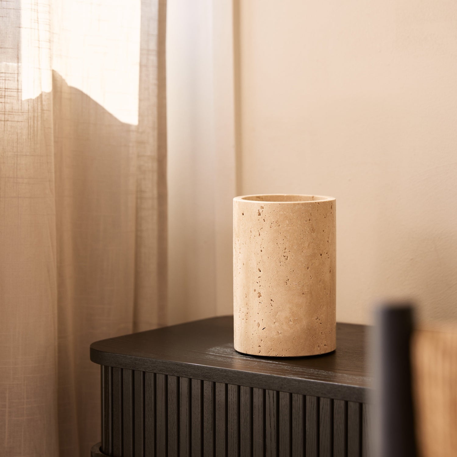 Travertine wijnkoeler vaas MOOISA